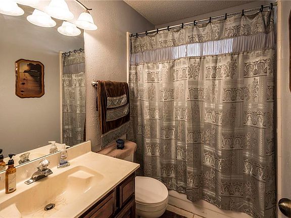 4th image of 12618 Grove Park Dr