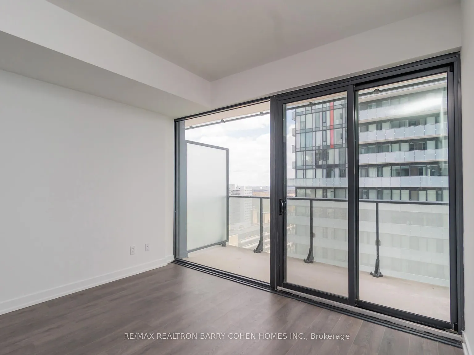 2 bed, $3,200 — Photo 4