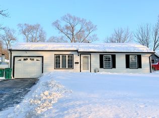 318 Geissler St, Lockport, IL 60441