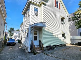 151 Gershom Ave, Lowell, MA 01854