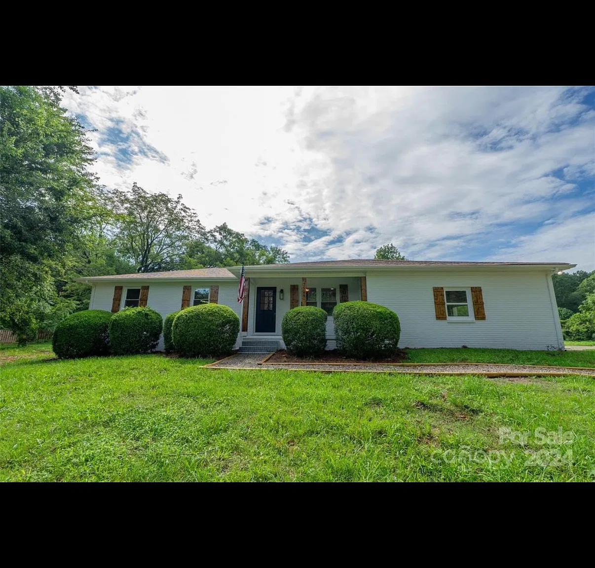 3 bed, 1250 sqft, $3,000 — Photo 1