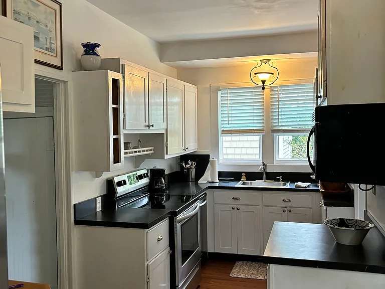 11 Uncas Rd — Photo 17