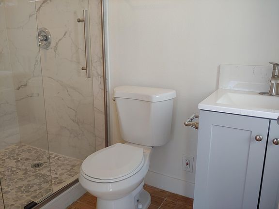 4th image of 5334 Prosperity Ln