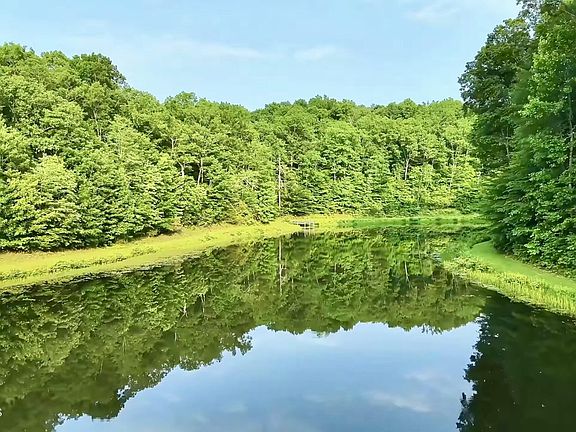 3rd image of 2457 Mayland Rd