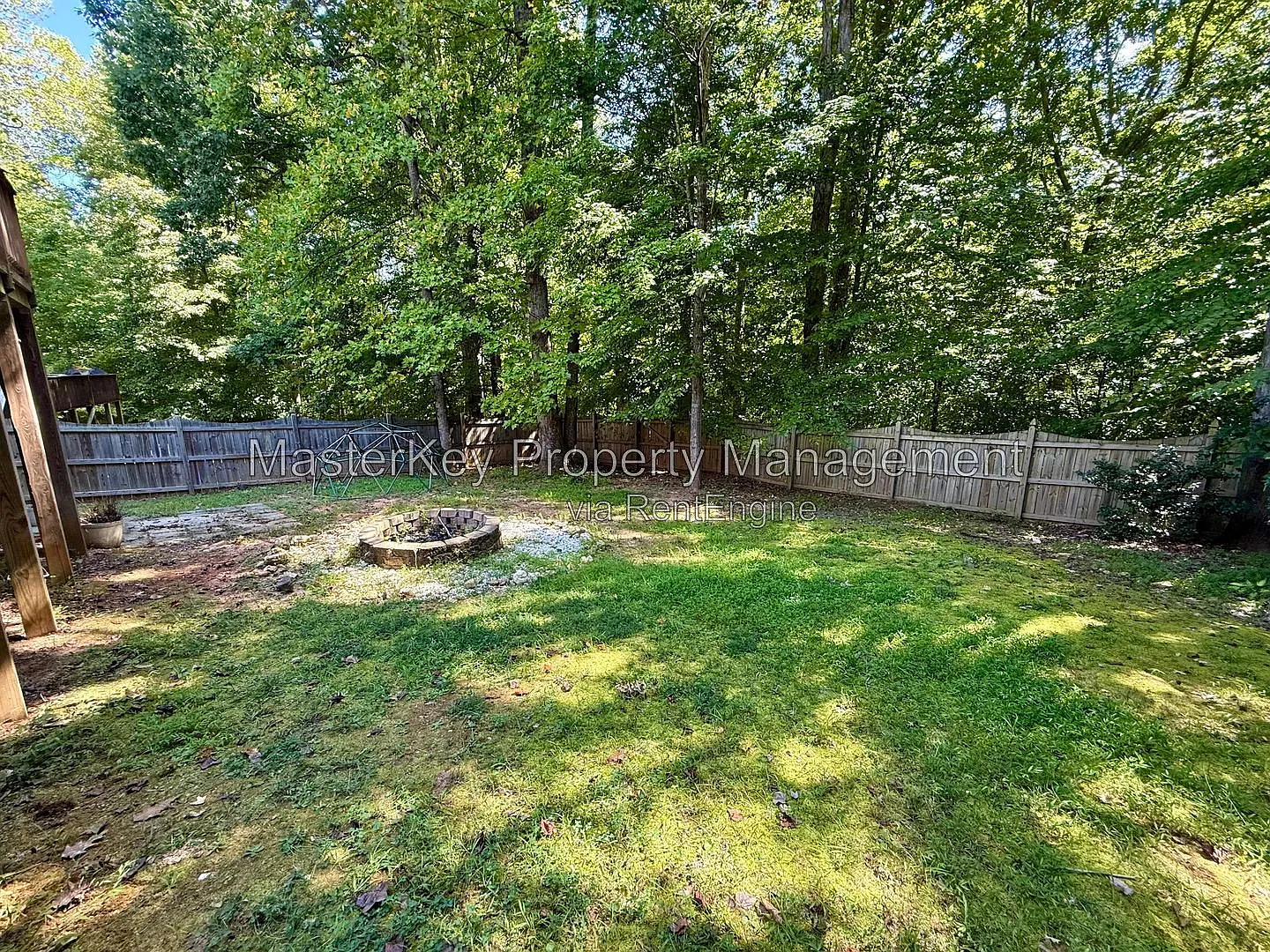 4 bed, 2.5 bath, 2543 sqft, $2,600 — Photo 3