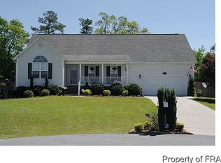 115 Shelby St, Spring Lake, NC 28390