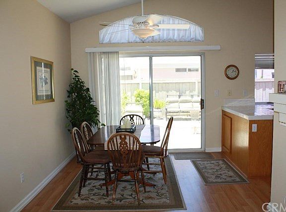 3rd image of 28371 Palm Villa Dr
