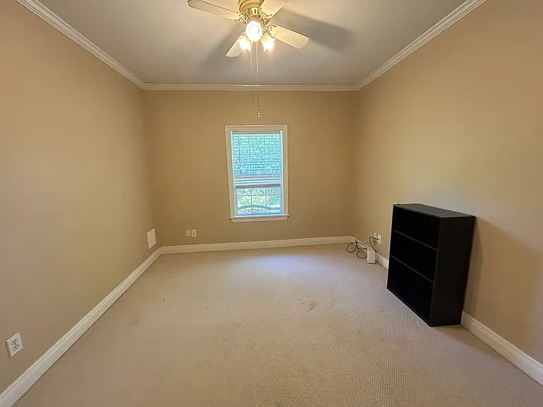 29 Hillcrest Dr #6 — Photo 22