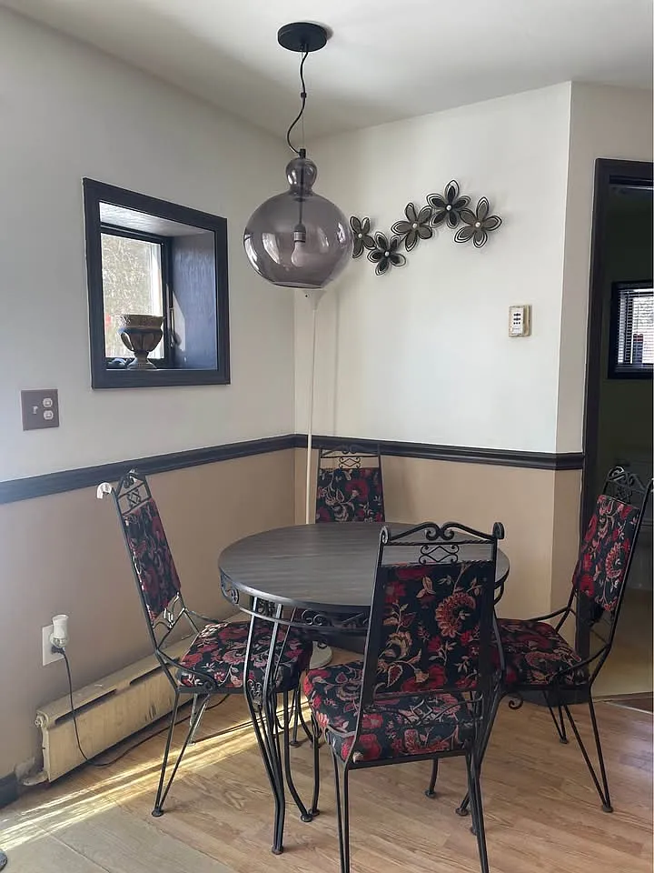 3 bed, 1000 sqft, $2,750 — Photo 3