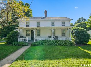 203 Main Street, Farmington, CT 06085