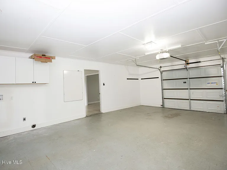 201 Sarason Pl — Photo 40