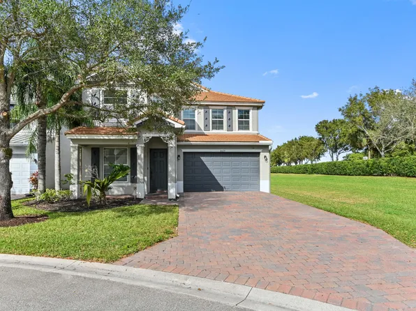 8639 Tally Ho Lane, Royal Palm Beach, FL 33411