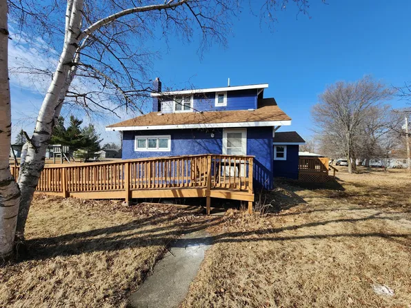 515 1st St SW, Staples, MN 56479