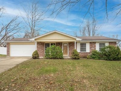 114 Phyllisaire Ct, Saint Peters, MO, 63376