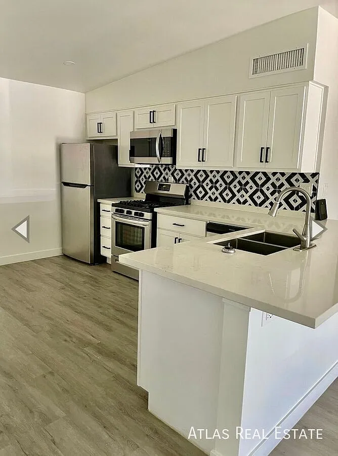 2 bed 1.5 bath in Central Phoenix — Photo 4