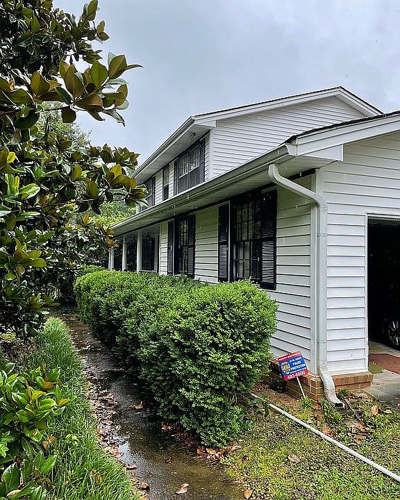 1st image of 3385 Salem East Dr SE