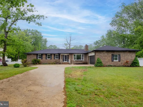 2432 Shamrock Ln, Millville, NJ 08332