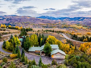 983 Beard Creek Rd, Edwards, CO 81632