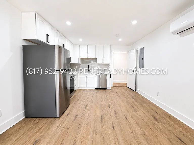 1510 W Jefferson Blvd #102 — Photo 4