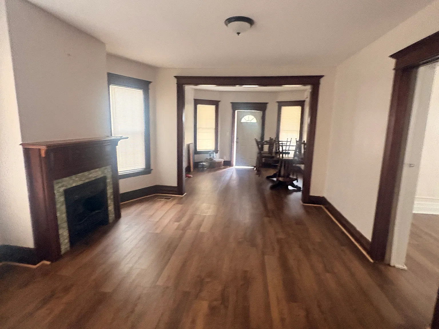 2 bed, 1250 sqft, $1,285 — Photo 4