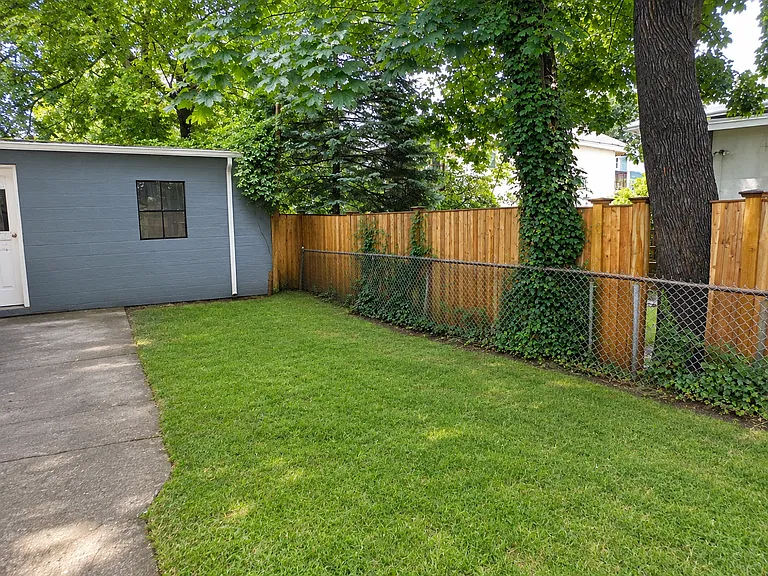 135 Fayerweather St #1 — Photo 9