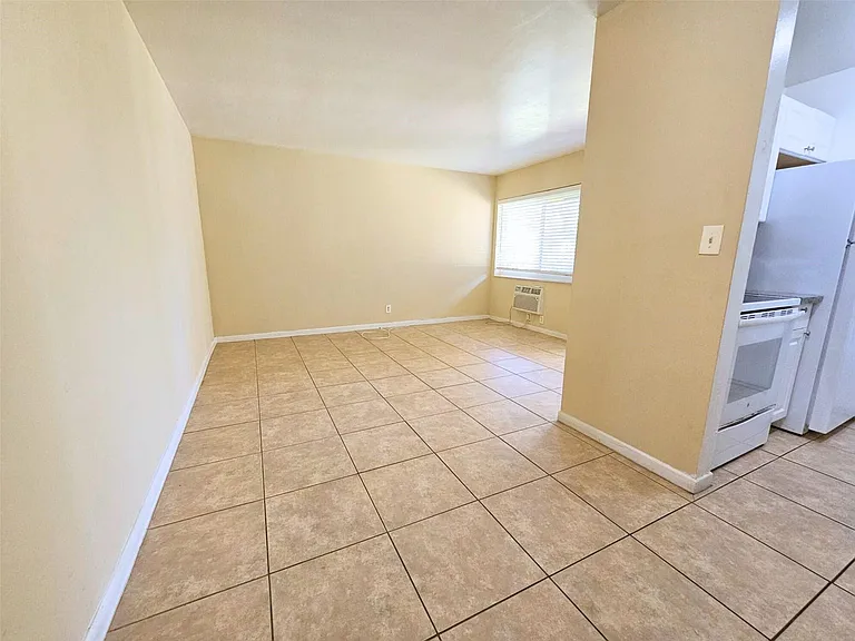 3741 SW 1st St #11 — Photo 3