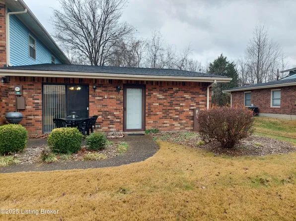 3109 Valleyside Ct, Louisville, KY 40214