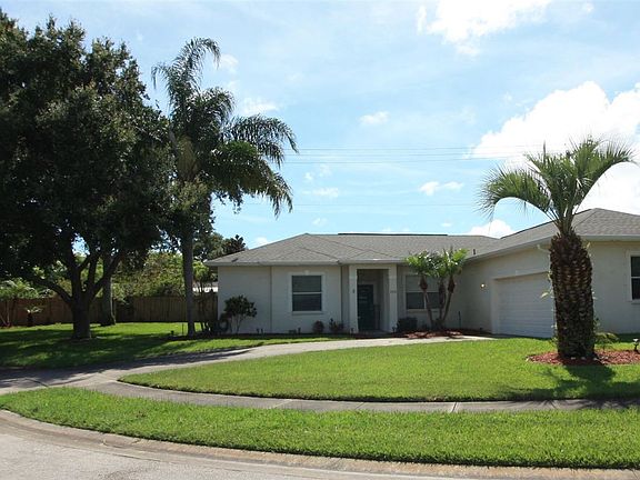 2nd image of 889 Somerset Dr