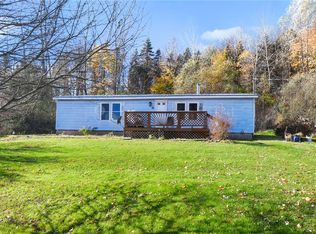 2445 Ryder Rd, Newark, NY 14513