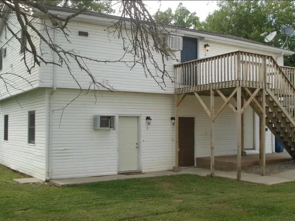 127 W Illinois Ave, Carterville, IL 62918