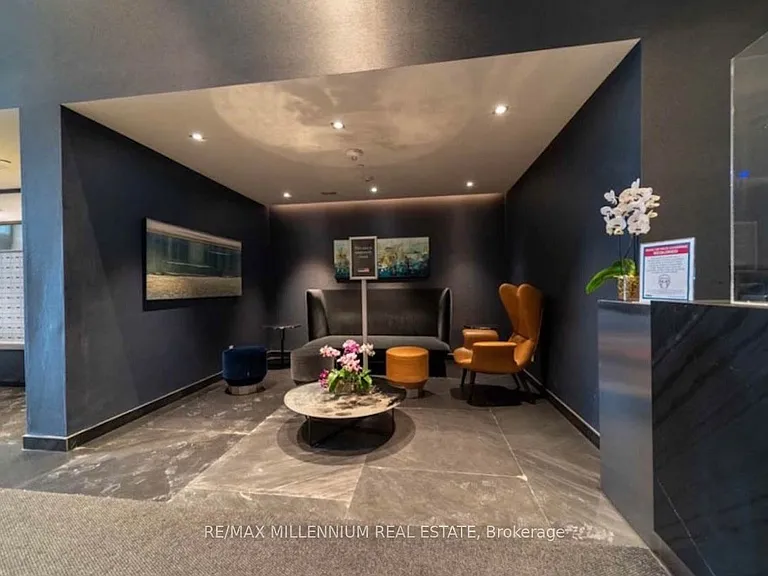 28 Wellesley St E #3001 — Photo 8