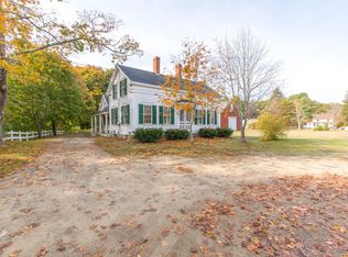 2 Charlands Ln, Kennebunk, ME 04043