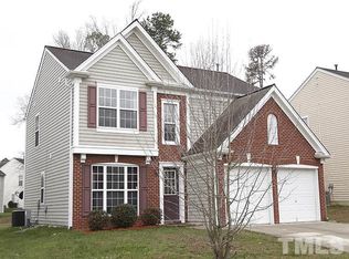 4208 Crowfield Dr, Raleigh, NC 27610