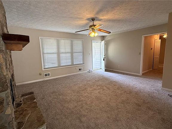 2nd image of 6683 Homestead Rd