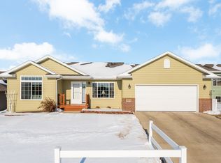 5704 W Bream Dr, Sioux Falls, SD 57107