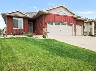7800 W Vista Park St, Sioux Falls, SD 57106