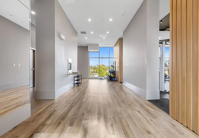 3409 Lakeshore Rd #301 — Photo 25