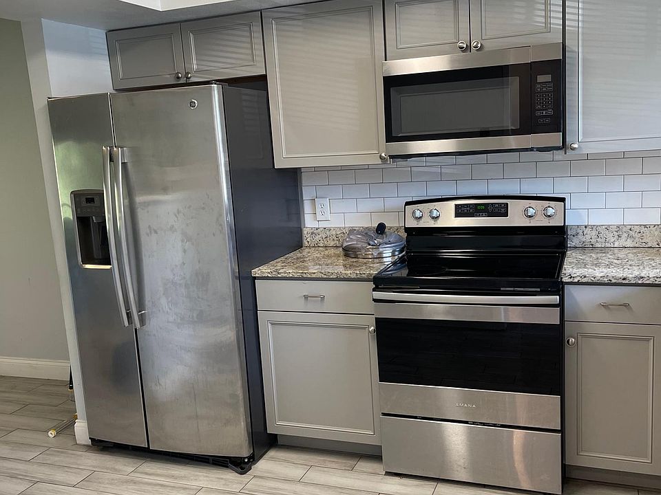 1st image of 7079 Balboa Dr #7079