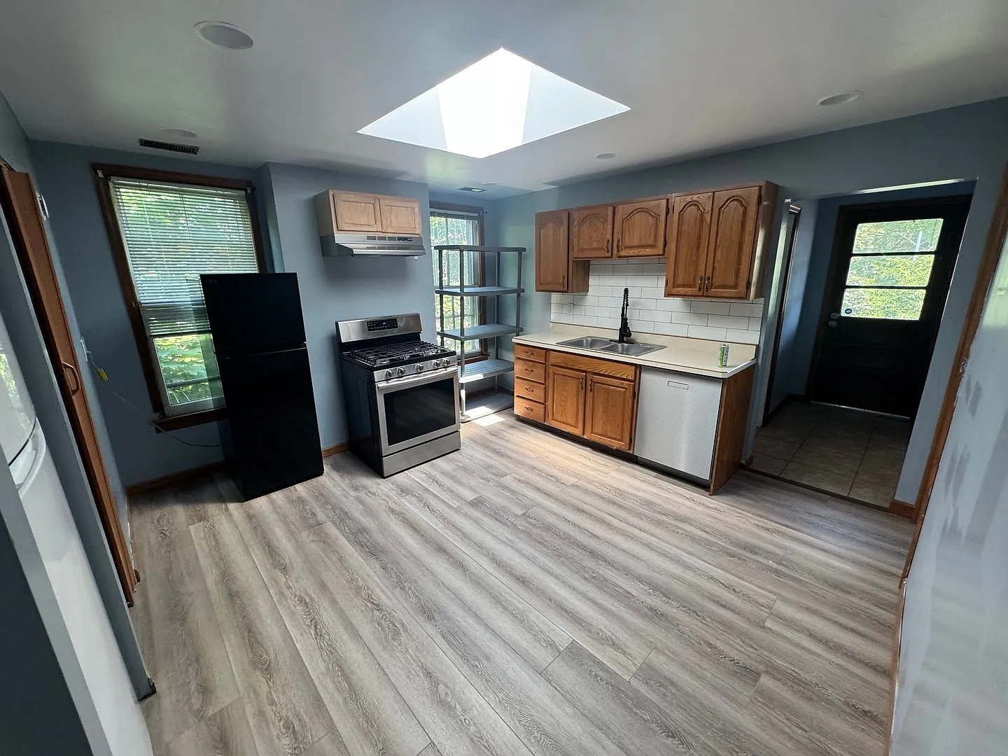 286 2nd Ave (Troy) — Photo 3