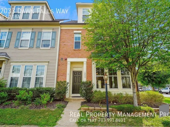 12033 Dawn Falls Way, Bristow, VA 20136