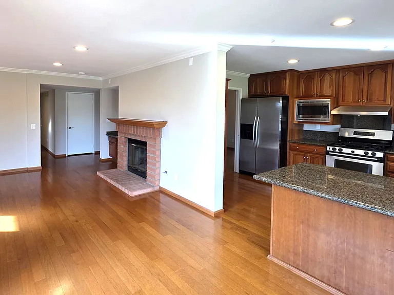 4146 Federman Ln — Photo 16