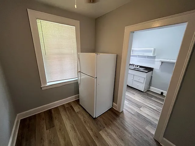 113 Buckingham Pl #113 — Photo 4
