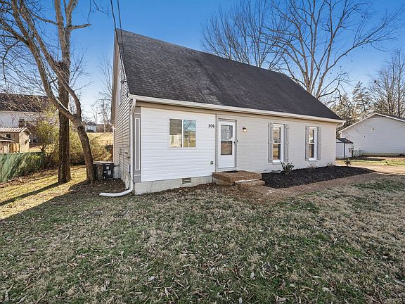 5th image of 206 Vickie Ct