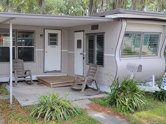 2nd image of 38040 Hall Ave #38040