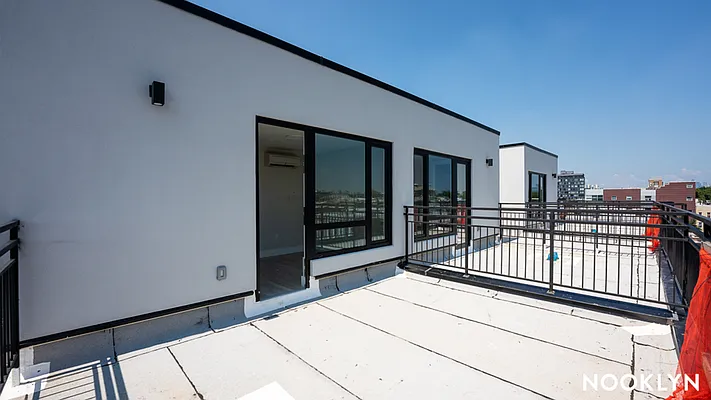 Rented by Nooklyn NYC LLC | media 17