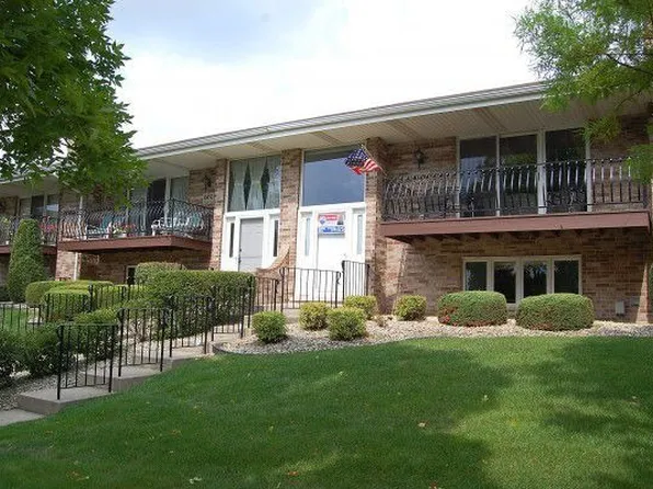 10650 Lynn Dr #22, Orland Park, IL 60467