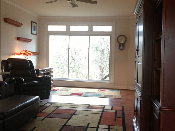 Tall ceilings 