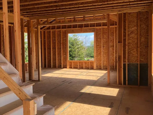 930 Stump Rd, Chalfont, PA 18914