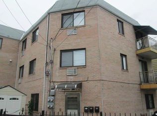 7326 Queens Midtown Expy, Maspeth, NY 11378