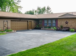 2263 185th Ave, Manchester, IA 52057